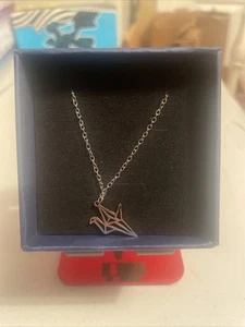 Owlcrate Six Crimson Cranes Inspired Necklace June 2025 - Picture 1 of 4