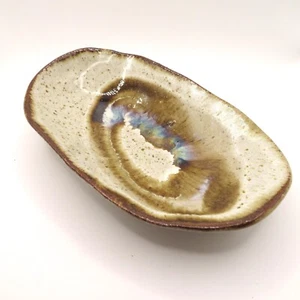 studio pottery ceramic trinket soap dish with feet Artisan handmade 6.5x4" - Picture 1 of 11