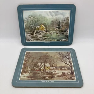 2 almohadillas calientes de pared y mesa vintage Currier & Ives respaldo de corcho, EE. UU., 8x6 - Imagen 1 de 12