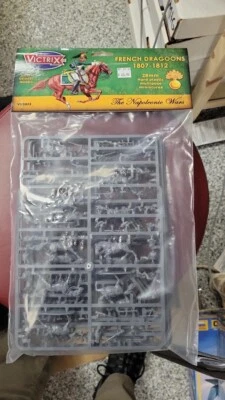 Victrix VX0022 Dragones Franceses, 1807-1812--Doce figuras de plástico 28 mm Foto 1 de 2