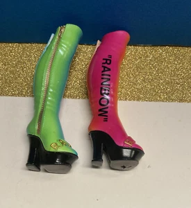 Rainbow High Fashion Avery Styles Studio Multicolored Ombré Knee High Boots - Picture 1 of 7