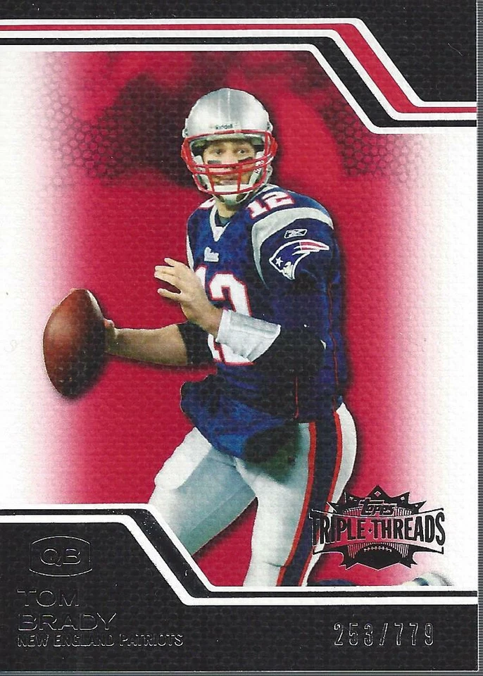 2008 Topps Triple Threads Football Card Pick - Image 1 of 1