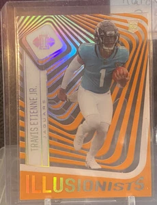 Illusions Football Illusionist Orange Insert 2021 Travis Etienne Jr. RC #ILL-19 - Imagen 1 de 2