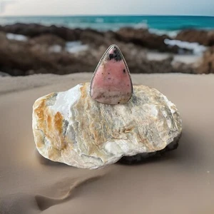 Anillo artesanal de piedras preciosas de ópalo rosa peruano talla 8,5 chapado en plata de ley 925 - Imagen 1 de 4