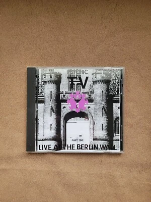 PSYCHIC TV - Live at The Berlin Wall Part One (1990) TOPY052CD Foto 1 de 3