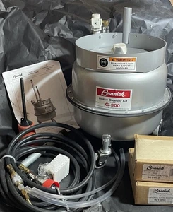 Industries Brake Bleeder with 2 Universal adaptors G300 - Bild 1 von 9