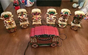 Vintage 1992 Mr Christmas Holiday beleuchtetes musikalisches Karussell Zirkus Pferde, funktioniert - Bild 1 von 8