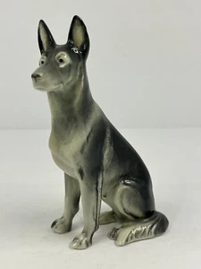Vintage Metzler & Ortloff Sitting German Shepherd Porcelain 4.7" #5656 Germany - Picture 1 of 11