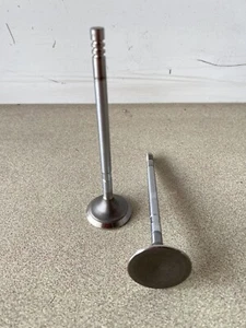 02-06 MINI COOPER BASE/04-08 BASE CONVERTIBLE R50/R52/W10 INTAKE VALVE SET OF 2 - Bild 1 von 1