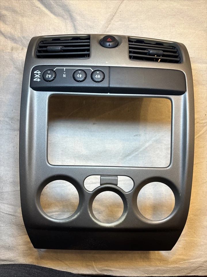 Chevy Colorado GMC Canyon 2004 2012 tablero moldura radio bisel ventilación aire OEM O51 Foto 1 de 4