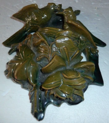 vase de marié en terre cuite à décor de colombe dans le gout de Clément Massier - Photo 1/4