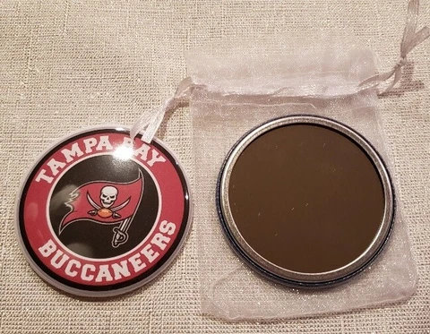 Pocket Purse Mirror Tampa Bay Buccaneers Cover