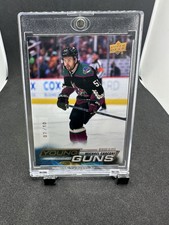 2022-23 Upper Deck Series 2 Young Guns High Gloss 7/10 Michael Carcone Rookie RC