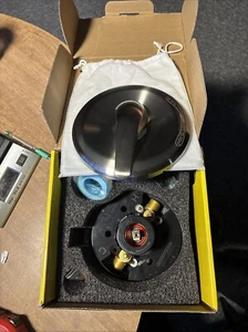 Wasserhahn Design & Qualität Wandmontage Duscharmatur AA205BN Nickel gebürstet Neu - Bild 1 von 4