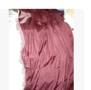 CROSCILL PARFAIT BURGUNDY TOWNHOUSE DOVER MANOR SCARF VALANCE FRINGES 45X216 - Picture 1 of 6