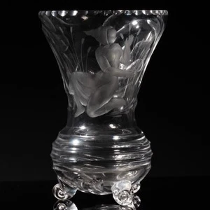 Vintage Czech Bohemian hand engraved figural girl crystal glass flower vase - Bild 1 von 4