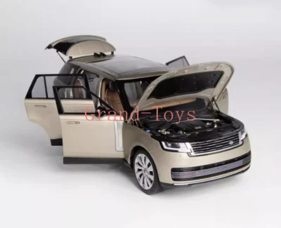 LCD 1:18 Gold 2022 Range Rover SV SUV Sports Model Diecast Collect Car - Image 1 of 4