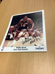 WILLIS REED SIGNED NEW YORK KNICKS PHOTO BASKETBALL - Picture 1 of 3