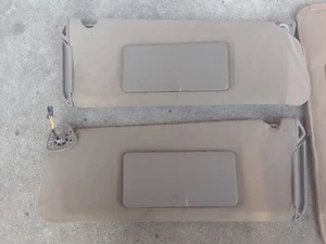 88-95-99 Chevy Suburban Tahoe Yukon Truck LH & RH Set Sun visors VG Lights BEIGE - Picture 1 of 7