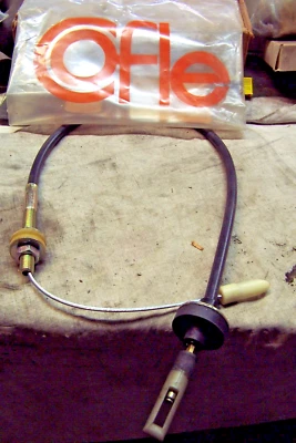 CABLE EMBRAGUE VOLKSWAGEN/AUDI 811721335F *ITALIA* 4000 5000 DASHER 1974-81 NLA Foto 1 de 4