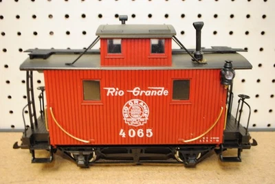 LGB 4065 Rio Grande Caboose Car w/Metal Wheels & Lights *G-Scale* - Image 1 of 4