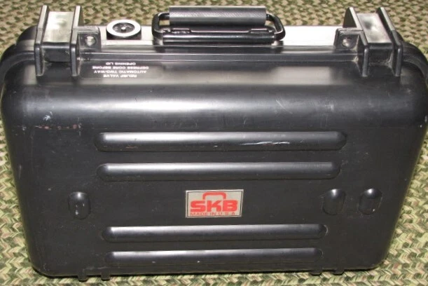 FUNDA PISTOLA RÍGIDA SKB de colección resistente hecha en EE. UU. Foto 1 de 1