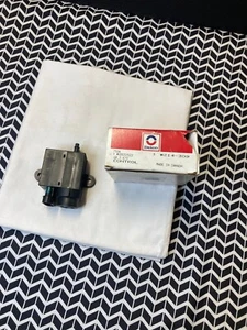 GM 25532523 EGR valve control Buick Oldsmobile Pontiac Delco - Picture 1 of 7