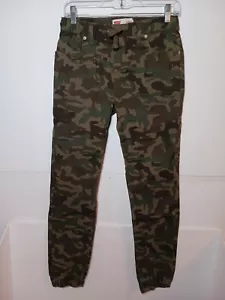 Levi's Jogger Pull On Slim Fit Stretch Pants Boys Size 14R 27x29 Camo Tapered - Picture 1 of 12