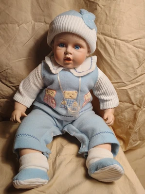 Muñeca bebé niño porcelana Foto 1 de 4