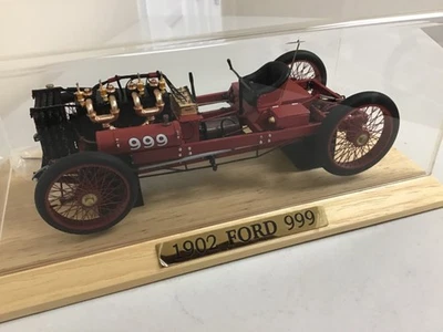 Danbury Mint 1902 Ford 999 Scale 1:18 - Image 1 of 4
