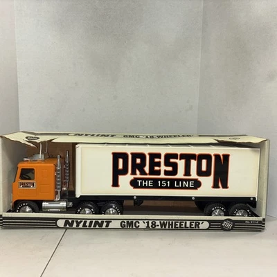 Rueda Nylint Preston GMC Nº 18 Semi juguete de metal 911-Z Foto 1 de 4