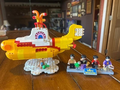 USED—Complete—LEGO Ideas: The Beatles Yellow Submarine (21306) - Image 1 of 4