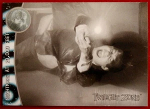 TWILIGHT ZONE - Card #65 - NIGHTMARE AT 20,000 FEET - WILLIAM SHATNER - Picture 1 of 2