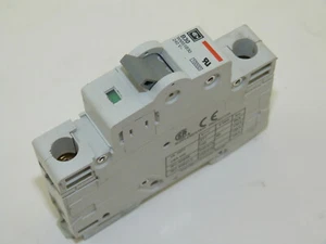Disyuntor Eaton WMS1B30 1p 30a 240v NUEVO - Imagen 1 de 3