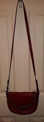 Bandolera Tignanello Bolso Pequeño de Cuero Guijarro Rojo EXCELENTE Estado  Foto 1 de 4