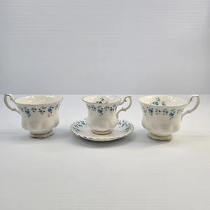 Surtido de 4 piezas Royal Albert Memory Lane - 2 tazas/taza pequeña y platillo pequeño - Imagen 1 de 17