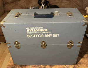Kit reparador de tubos de TV Sylvania vintage caja y caja de herramientas de metal - Imagen 1 de 20