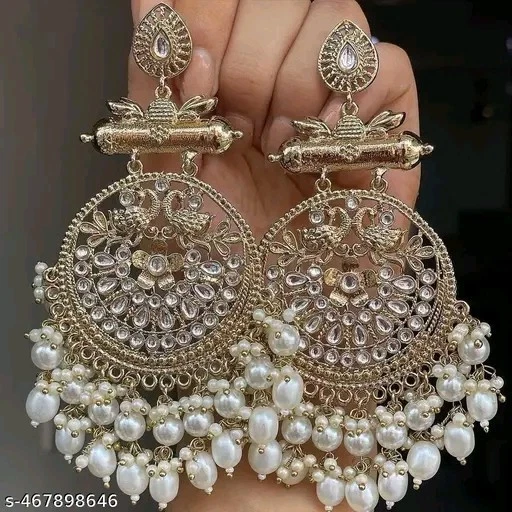 Hermoso pendiente de diseñador Polki Kundan verde Jhumka inspirado festivo para niñas Foto 1 de 1