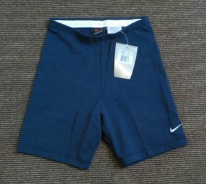 Las mejores ofertas en Pantalones cortos de tamaño regular Nike Algodón  para Mujeres | eBay