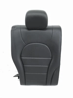 Mercedes-Benz C300 2015-2020 sedán pasajero trasero derecho parte del asiento superior Foto 1 de 4