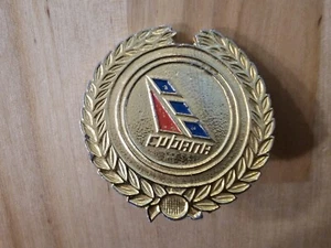 Raro CUBANA AIRLINES JEFE PILOTO AVIACIÓN UNIFORME INSIGNIA ALAS Ala 1950 Capitán - Imagen 1 de 2