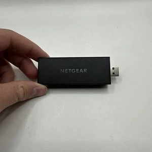 NETGEAR WiFi USB Adapter A6210 AC1200 USB 3.0 High Performance ze stacją dokującą - Zdjęcie 1 z 4