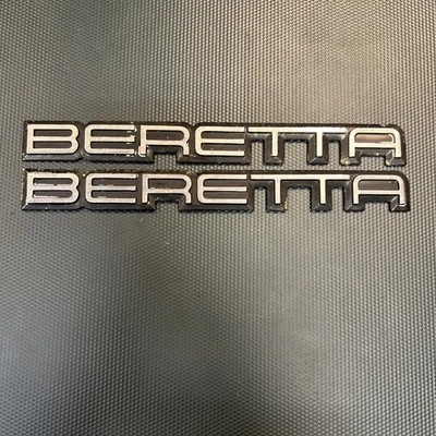 Chevy Chevrolet Beretta 1987-96 maletero escotilla emblema insignia logotipo placa de identificación  Foto 1 de 4