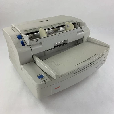 Kodak Truper 3610 Color Duplex Document Scanner 332K Scans Broke Feed Tray - Image 1 of 4