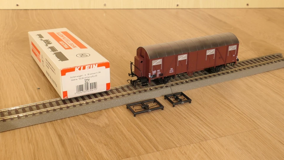 KMB Klein Modellbahn 3021 DB 201 547 Glmhs 50 H0 1:87 Gedeckter Güterwagen NEU - Image 1 of 4