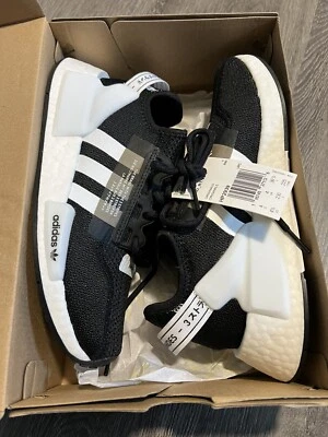 ZAPATILLAS DEPORTIVAS ADIDAS JUNIOR NMD_R1.V2 J #HP2939 4.5 Foto 1 de 4