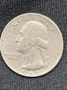 Rare 1965 Quarter Error (circulated) - Picture 1 of 5