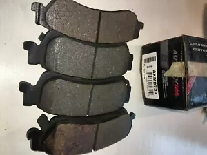 Used Auto Extra AXMD729 Disc Brake Pad, Rear- C32 - Picture 1 of 1