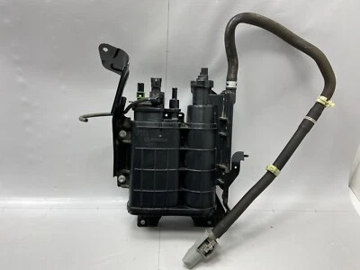 Bote de vapor de combustible Evap PEES-13-962 OEM Mazda MX-5 Miata Foto 1 de 4