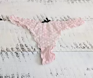 Secret Treasures Size M/6 Vintage Y2K Light Pink Heart Ruffle Mesh Thong - Picture 1 of 4